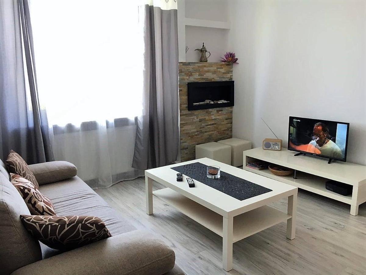 Warszawa Tiamo Citycenter Apartment Exterior photo